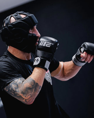 Engage WIP Series MMA Gloves - Oakland